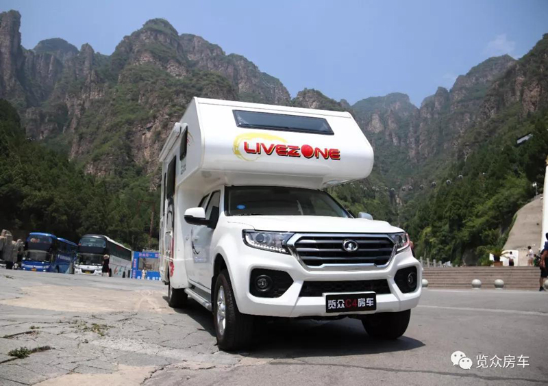 買房車為什么買四驅房車？都有哪些款式可選