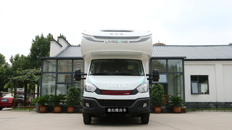 皮卡房車和依維柯房車你會選哪種？